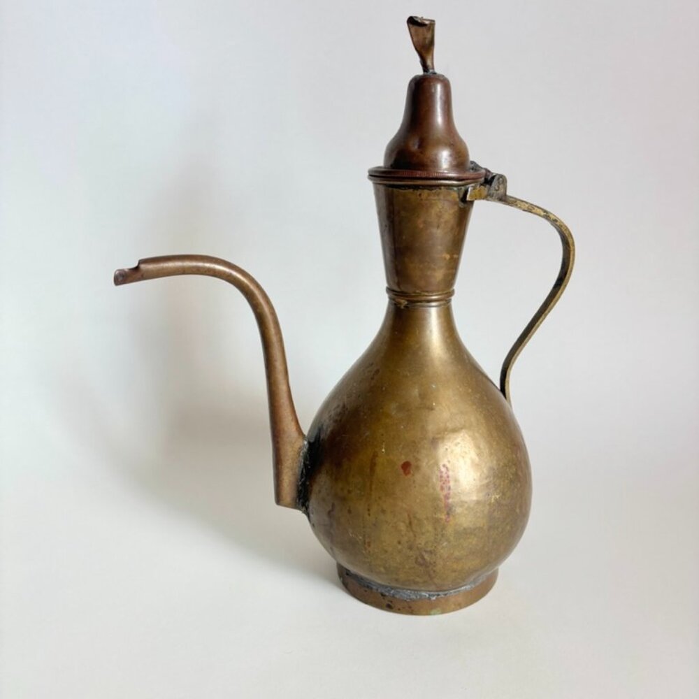 Vintage 19th Century Brass Ewer Pitcher - Middle Eastern Handcrafted Decor - Picture 7 of 9